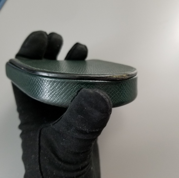 LOUIS VUITTON Beautiful mini monnaie boite coin case Taiga Leather/Germany - Picture 14 of 16